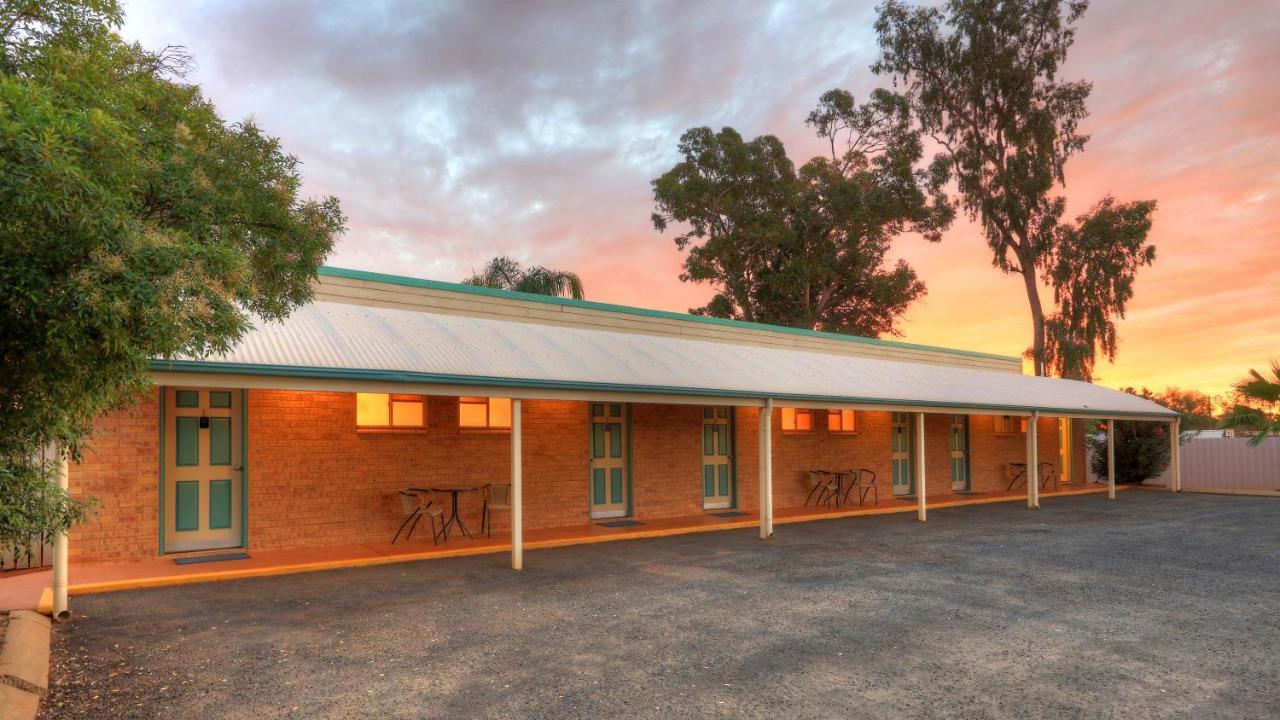 Mulga Country Motor Inn Charleville Exterior photo