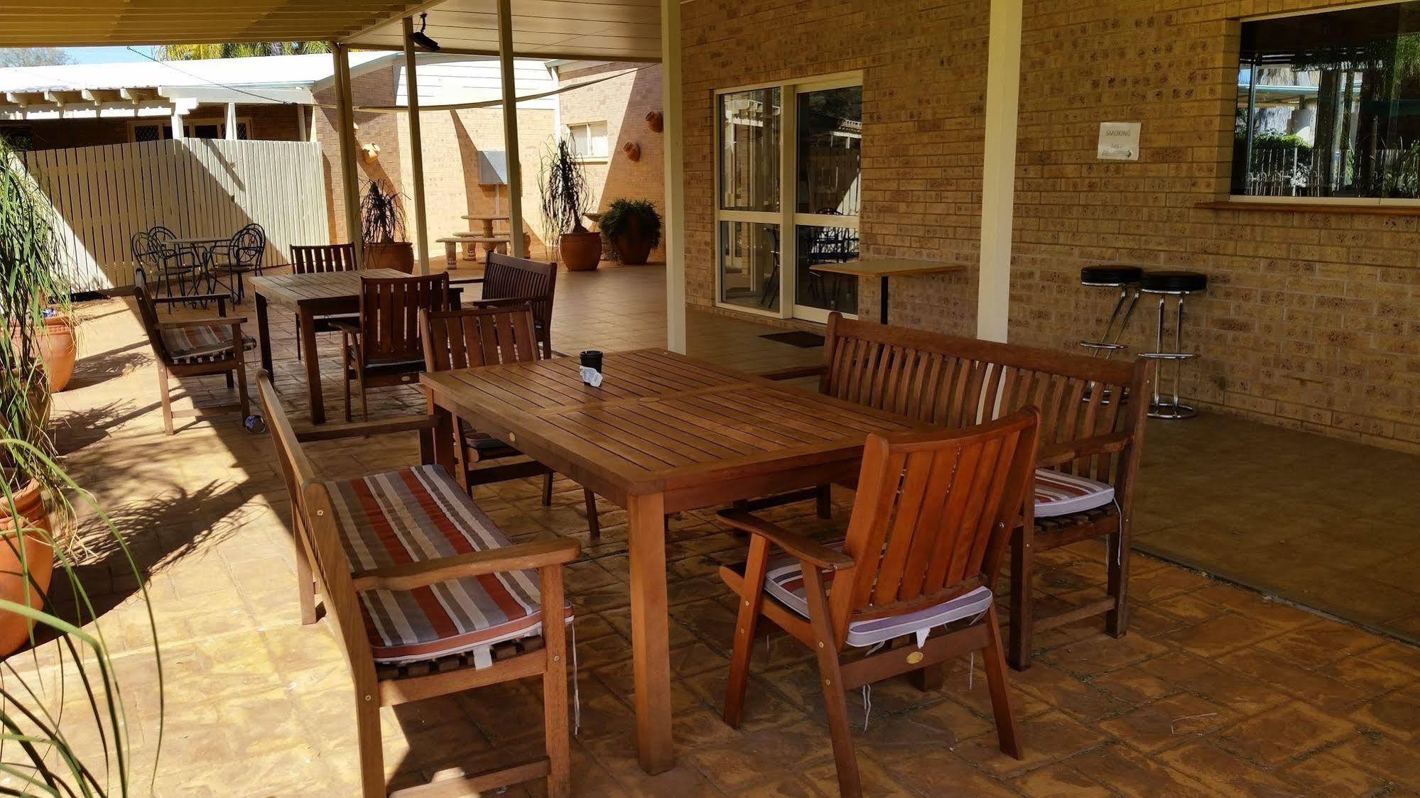 Mulga Country Motor Inn Charleville Exterior photo