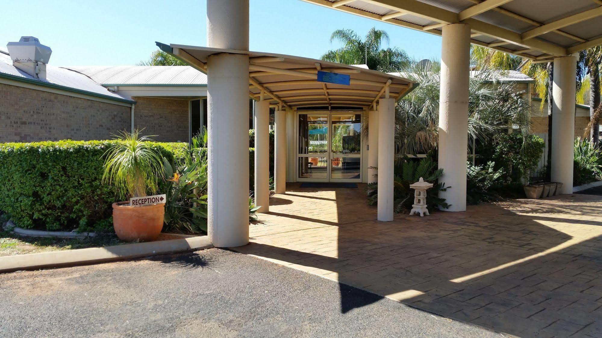 Mulga Country Motor Inn Charleville Exterior photo